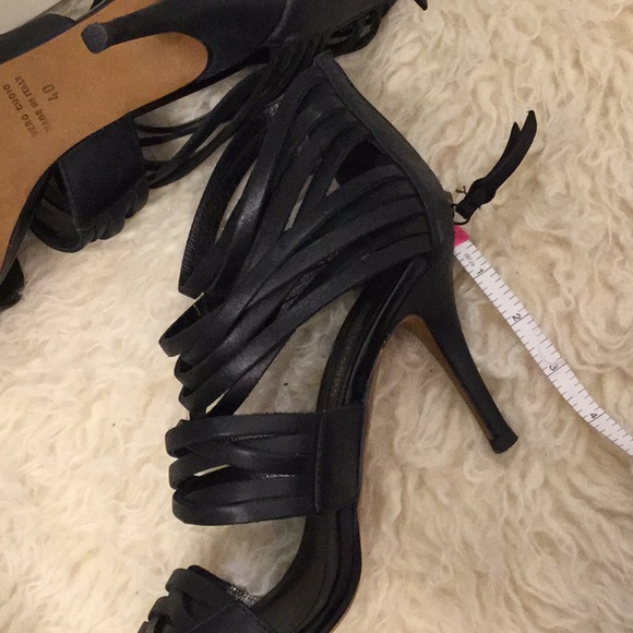 Hugo boss heels - Picture 4 of 4